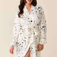 Quinn Cloud Jersey Banded Short Robe in White Stars