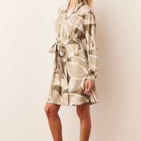 Quinn Cloud Jersey Banded Short Robe in Fern