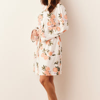 Meadow Cloud Jersey Classic Short Robe in Peaches & Cream